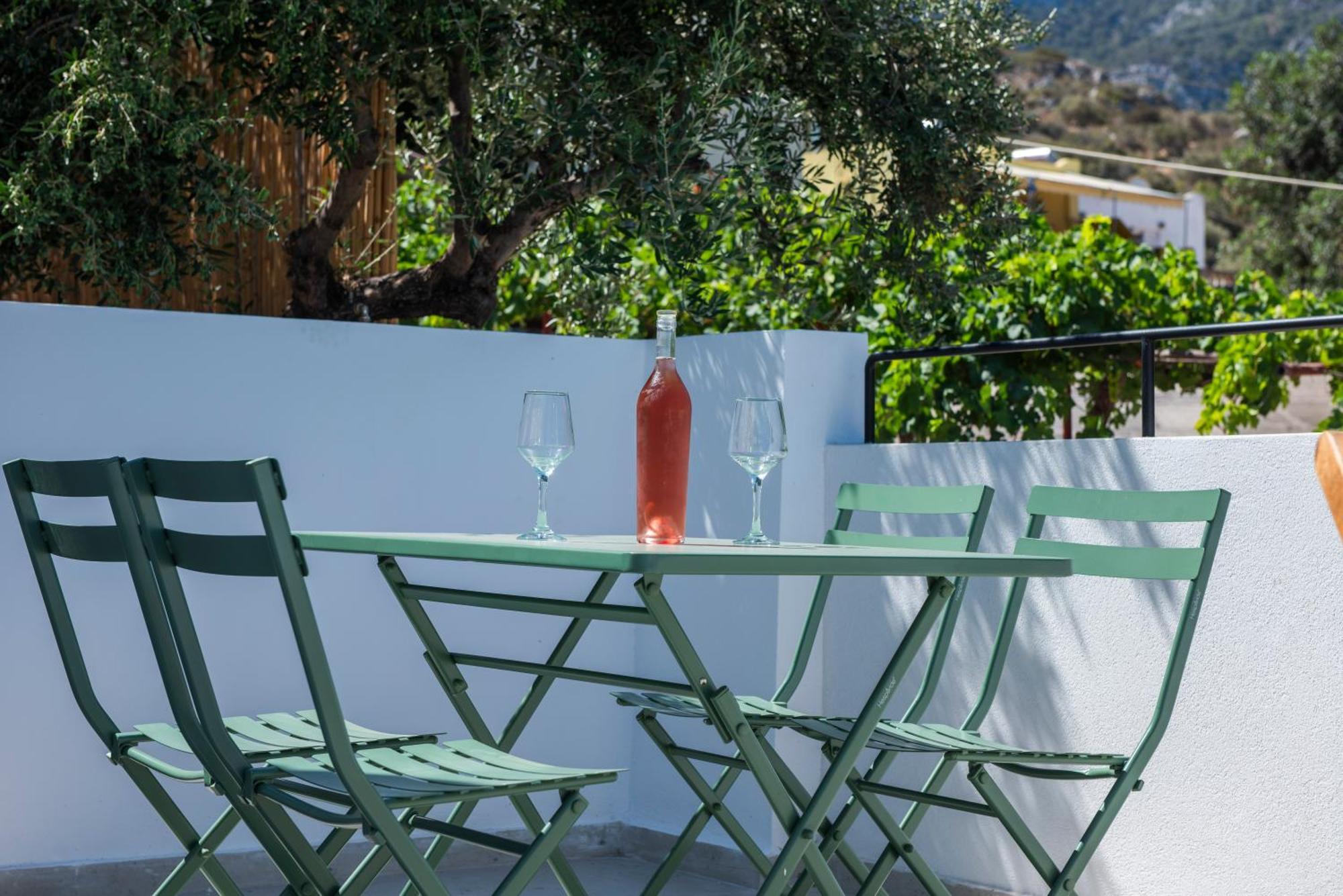 Gioma Garden Villas Istron Esterno foto